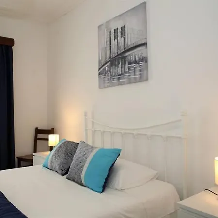 Lägenhet Pdl - Three *