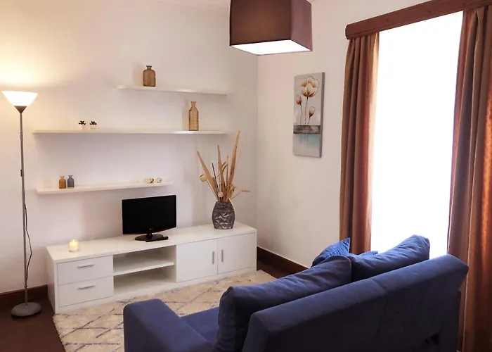 Pdl - Three * Ponta Delgada (Sao Miguel)