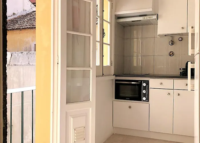 Apartment Pdl - Three *